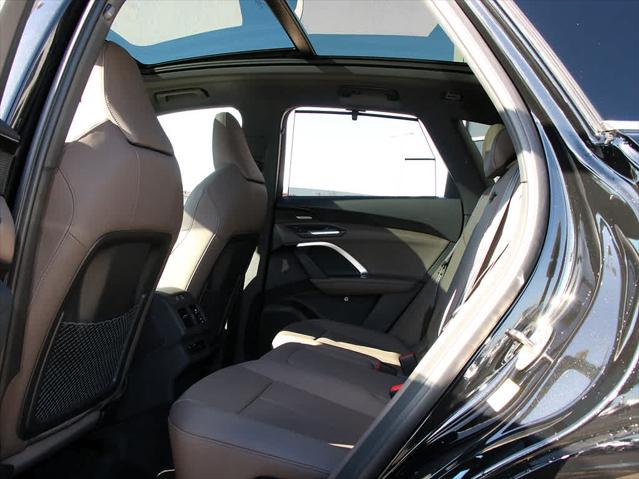 2025 AUDI Q5 - Image 14