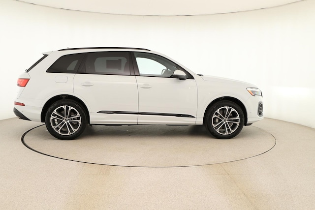 2026 Audi Q7 Premium - Photo 8