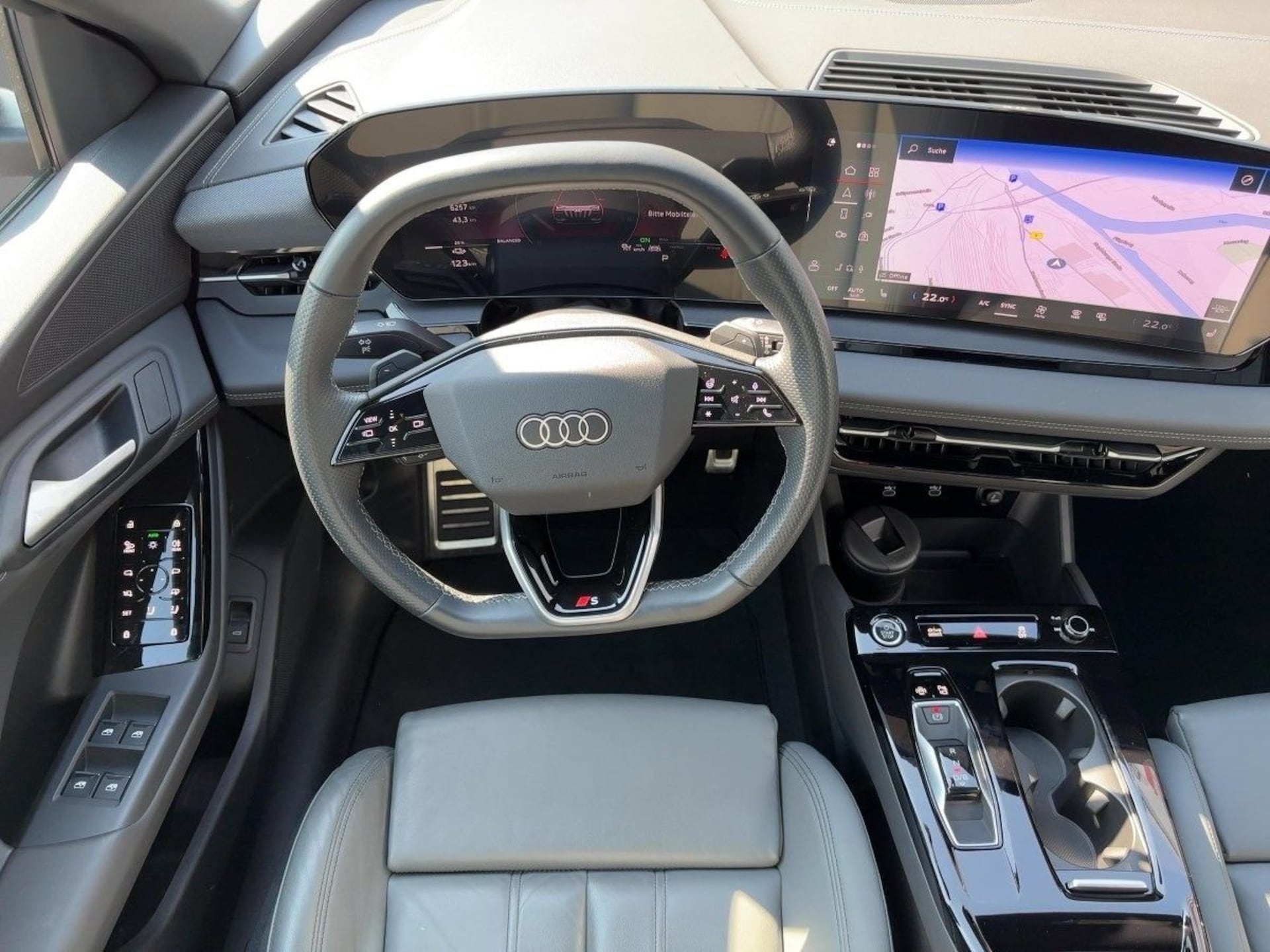 Audi Q6 SUV e-tron