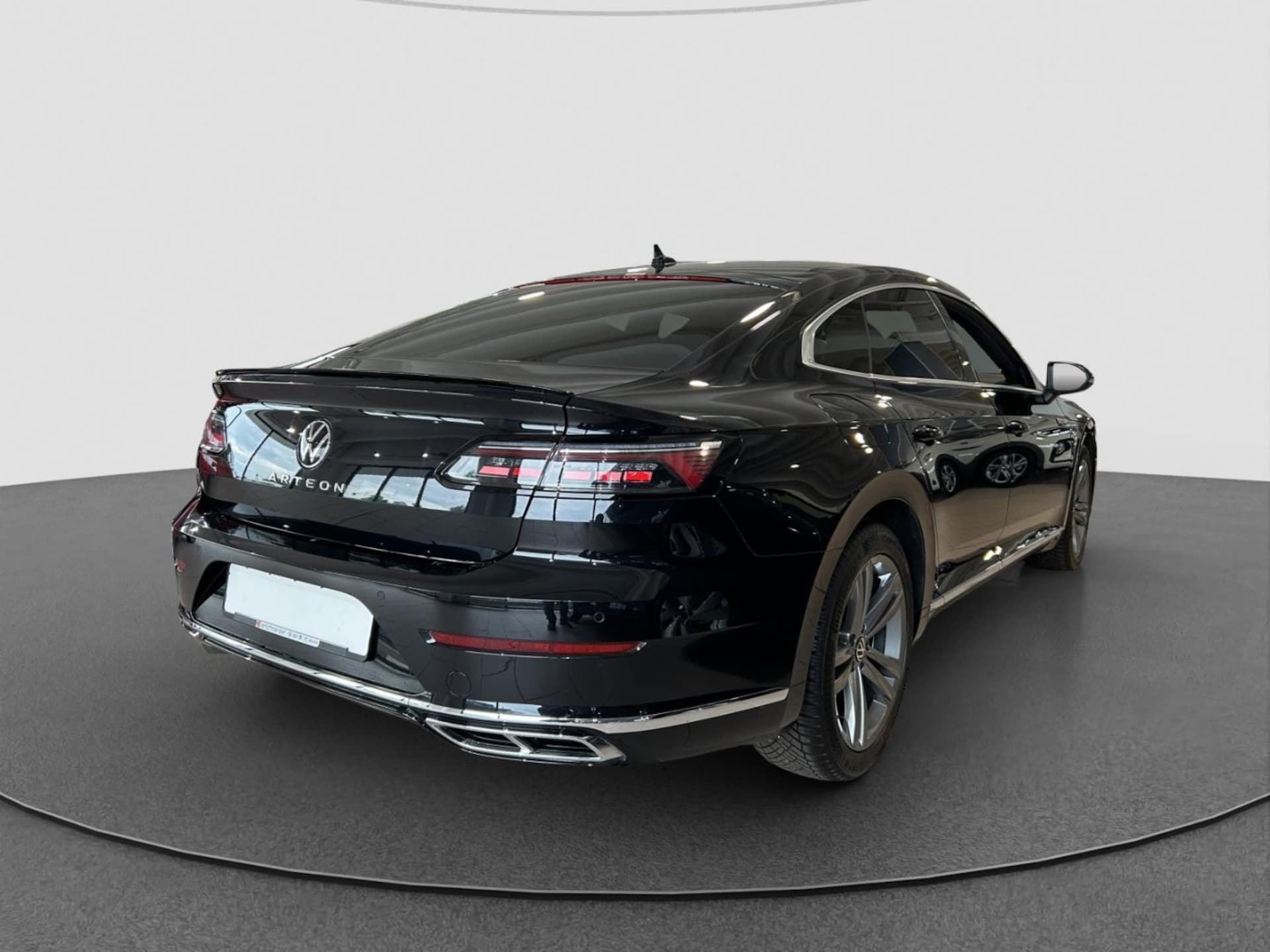 Volkswagen Arteon R-Line