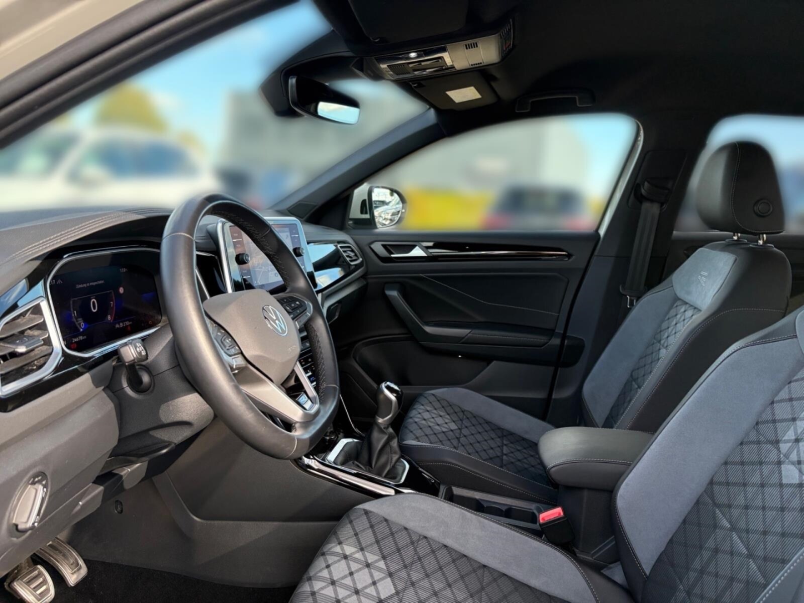 Volkswagen T-Roc – Bild 13