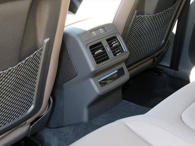 2025 AUDI Q5 - Image 15