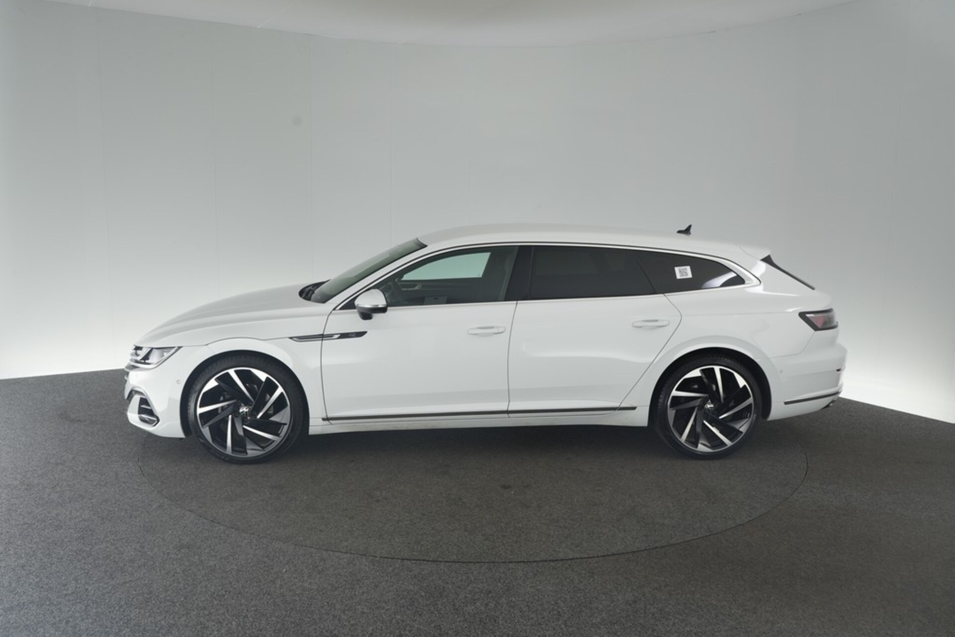 Volkswagen Arteon Shooting Brake R-Line