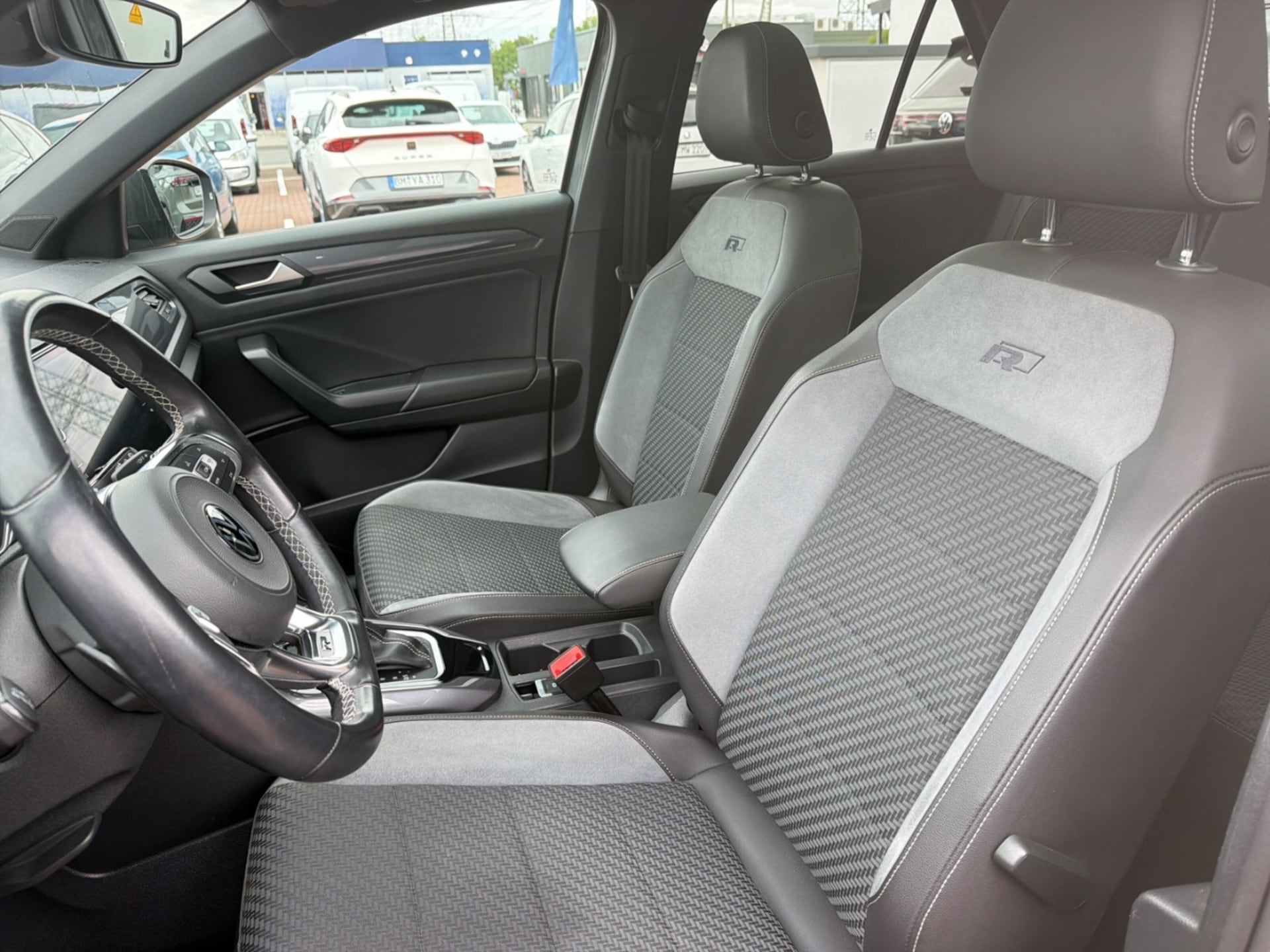 Volkswagen T-Roc Sport