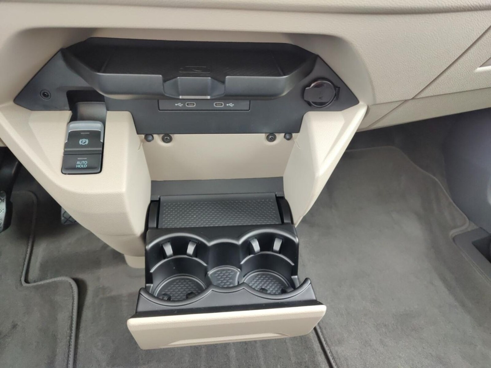 Volkswagen Multivan Langversion – Bild 14