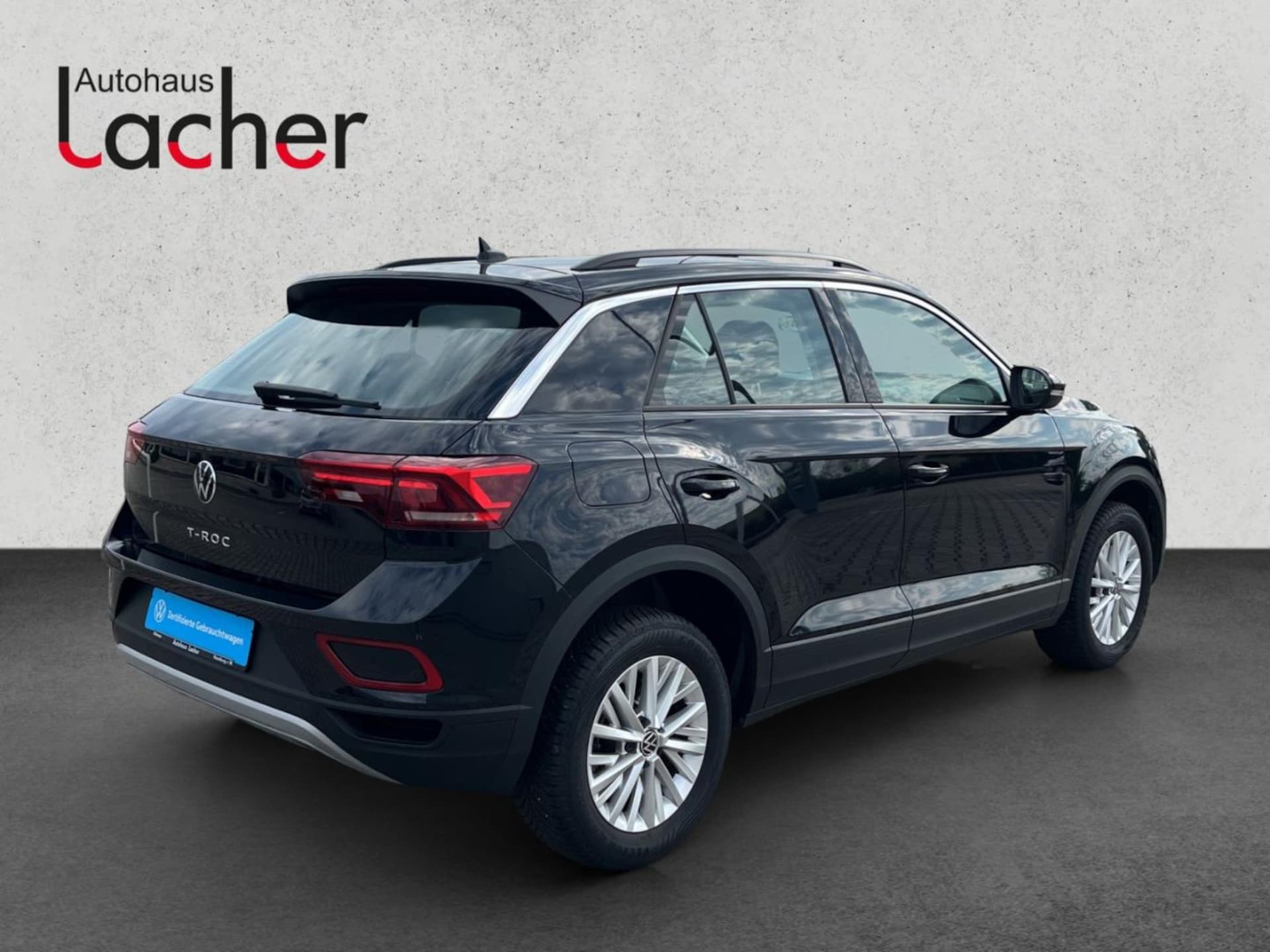 Volkswagen T-Roc Life