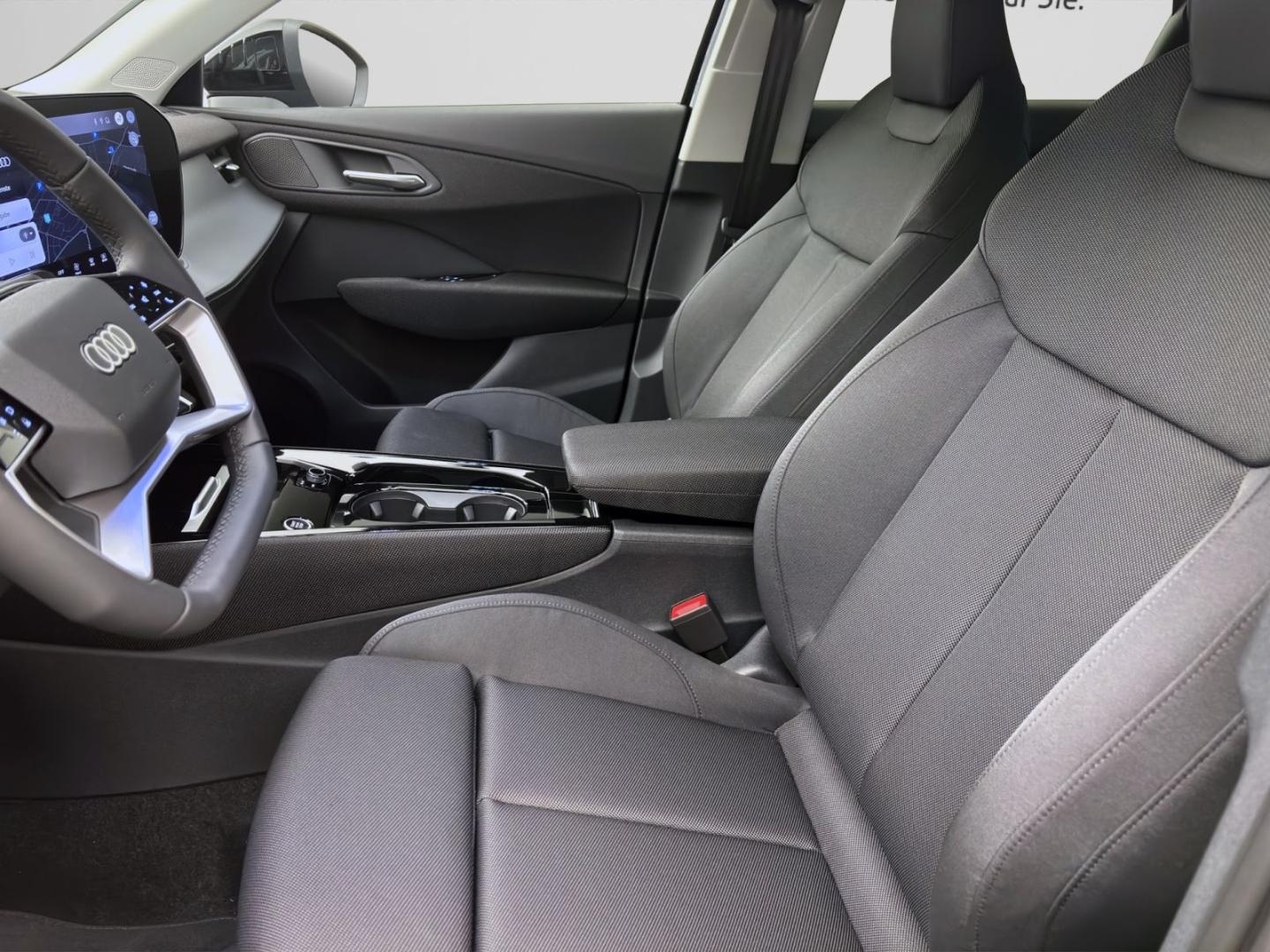 Bild über Audi Q3 SUV TDI 110 kW S tronic - für weitere Informationen kontaktieren Sie den Audi Partner