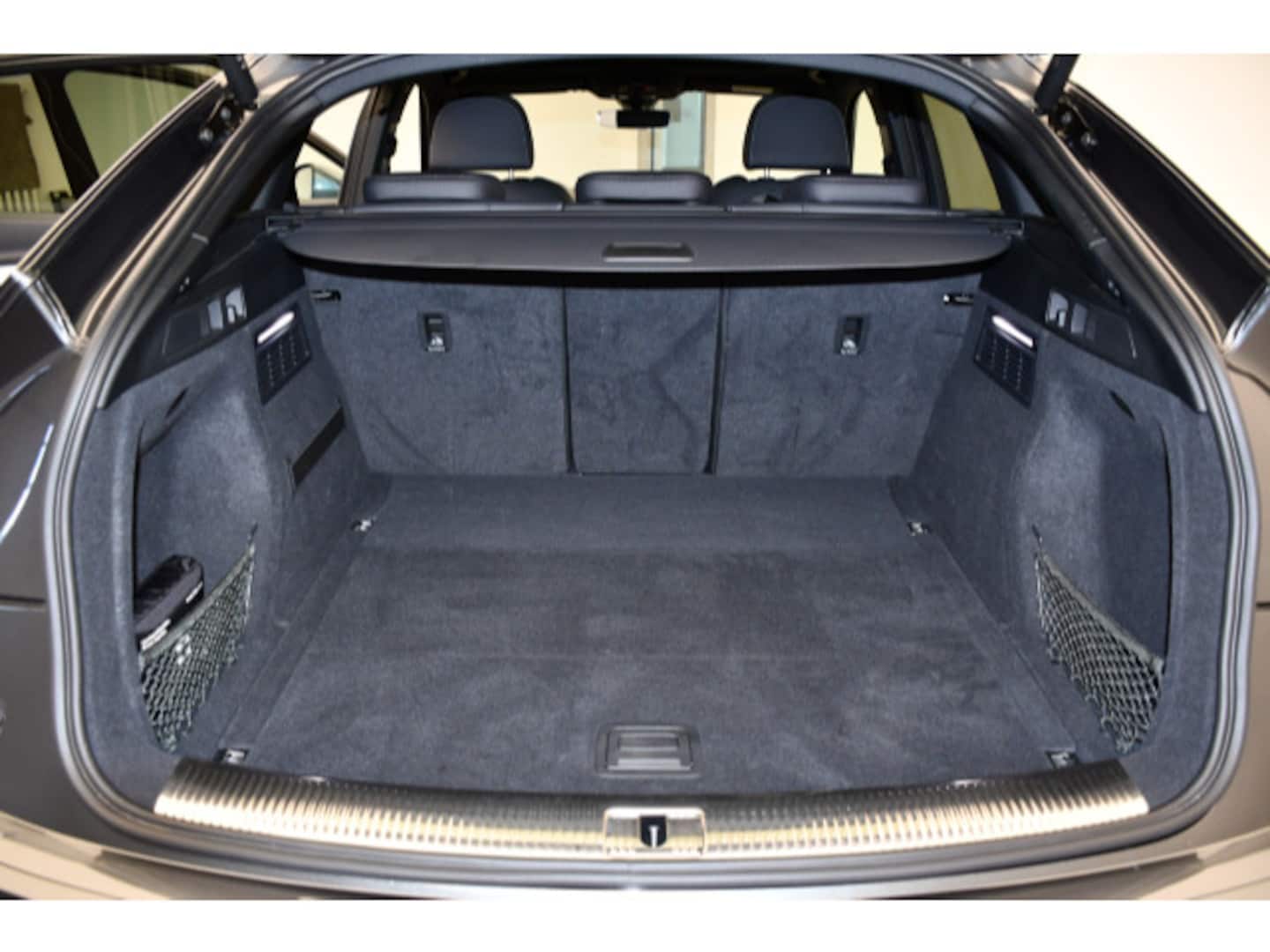 Bild über Audi Q5 Sportback 40 TDI quattro S tronic - für weitere Informationen kontaktieren Sie den Audi Partner
