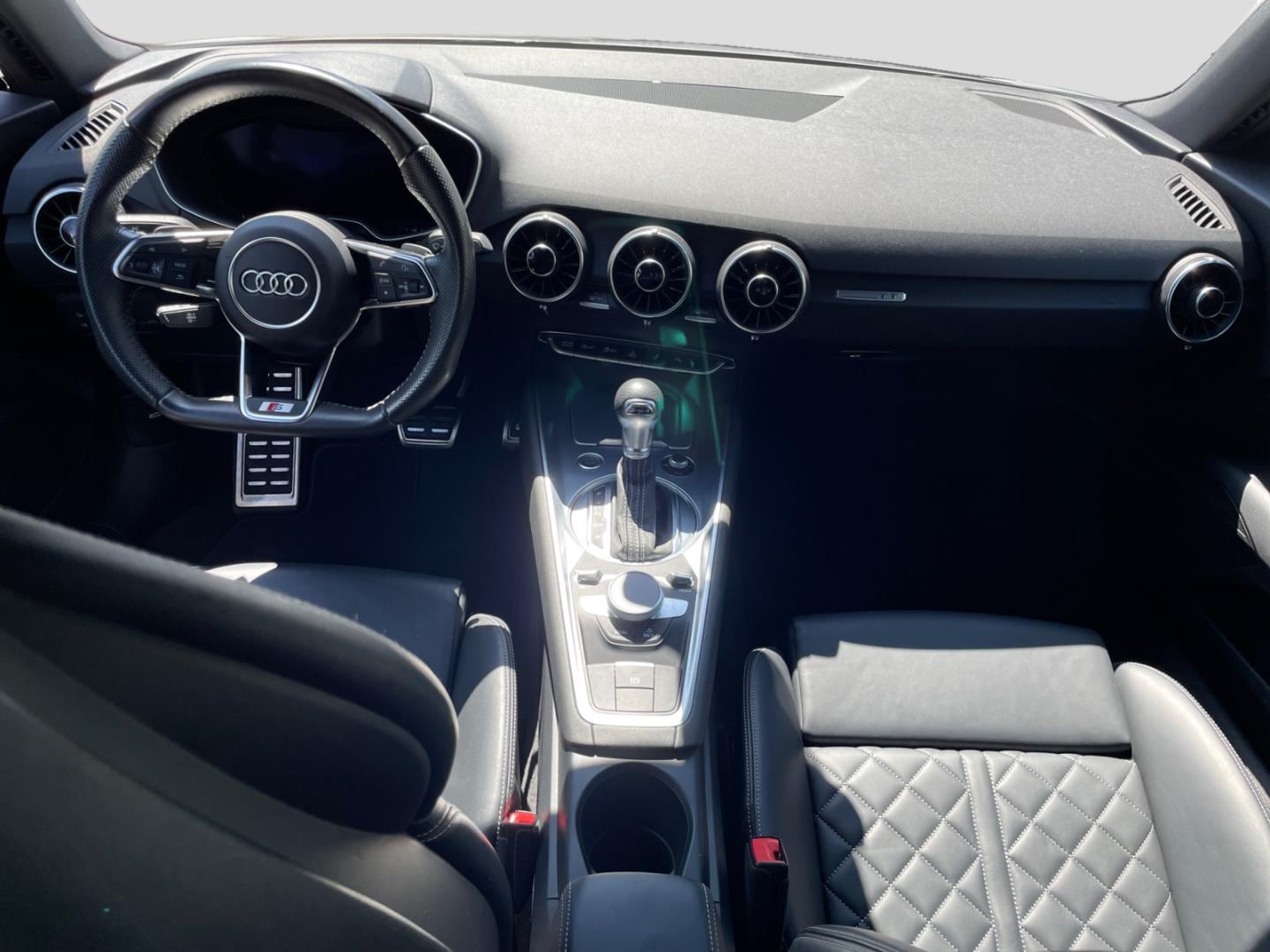 Image about Audi TT Coupé 45 TFSI S tronic