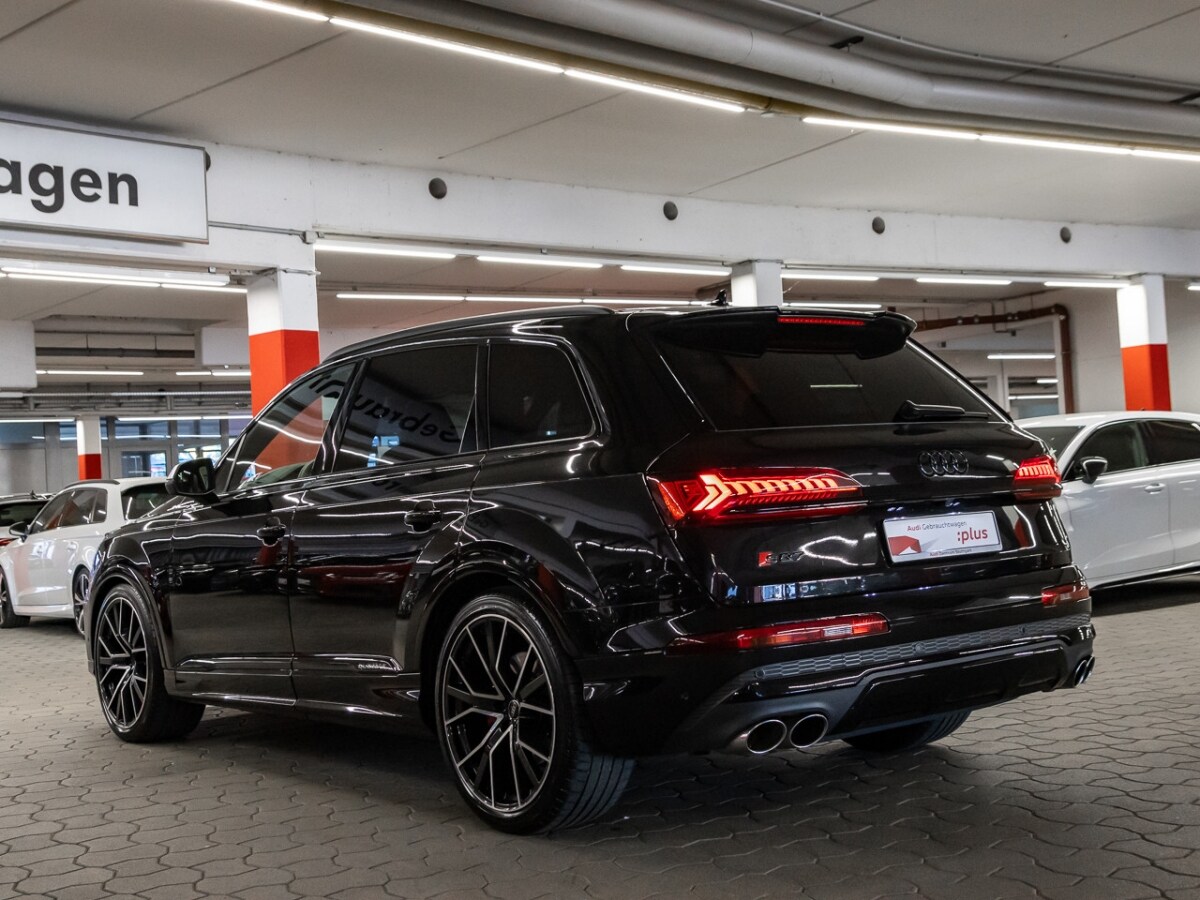 Image about Audi SQ7 TFSI quattro tiptronic