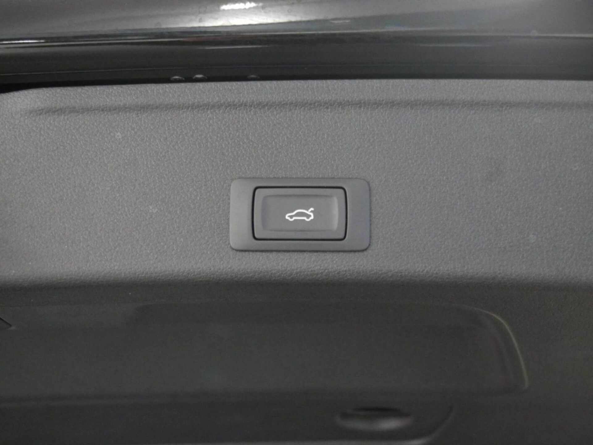Audi A4 Avant S line