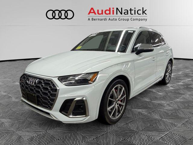 2023 Audi SQ5 Premium Plus's photo