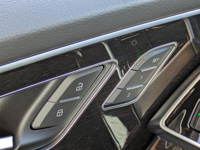 2026 Audi Q8 Premium Plus - Photo 29