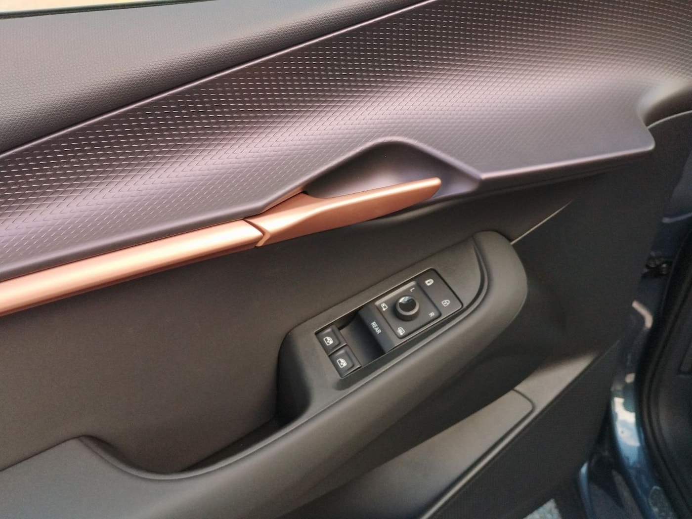 CUPRA Tavascan 77kWh Endurance 210 kW (286 CV) — photo 11
