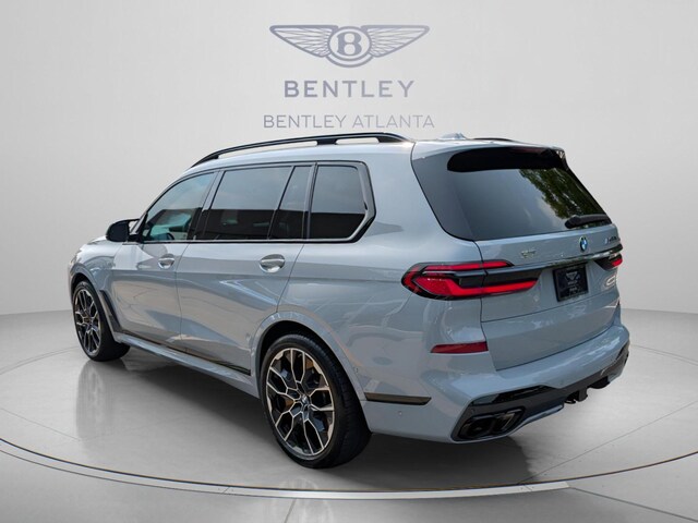 2024 BMW X7