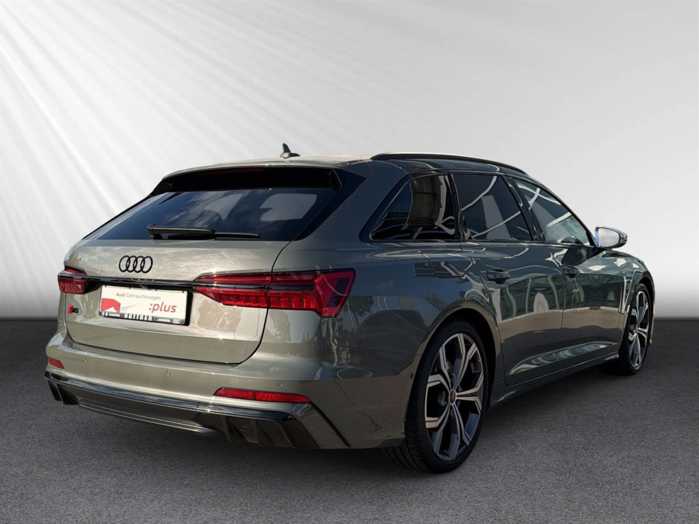 Bild über Audi S6 Avant TDI quattro tiptronic - für weitere Informationen kontaktieren Sie den Audi Partner
