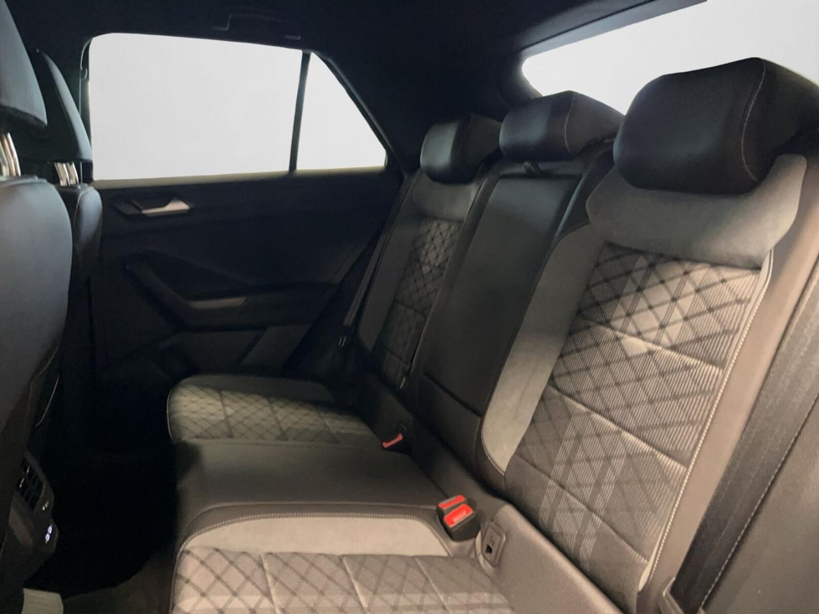 Volkswagen T-Roc – Bild 14