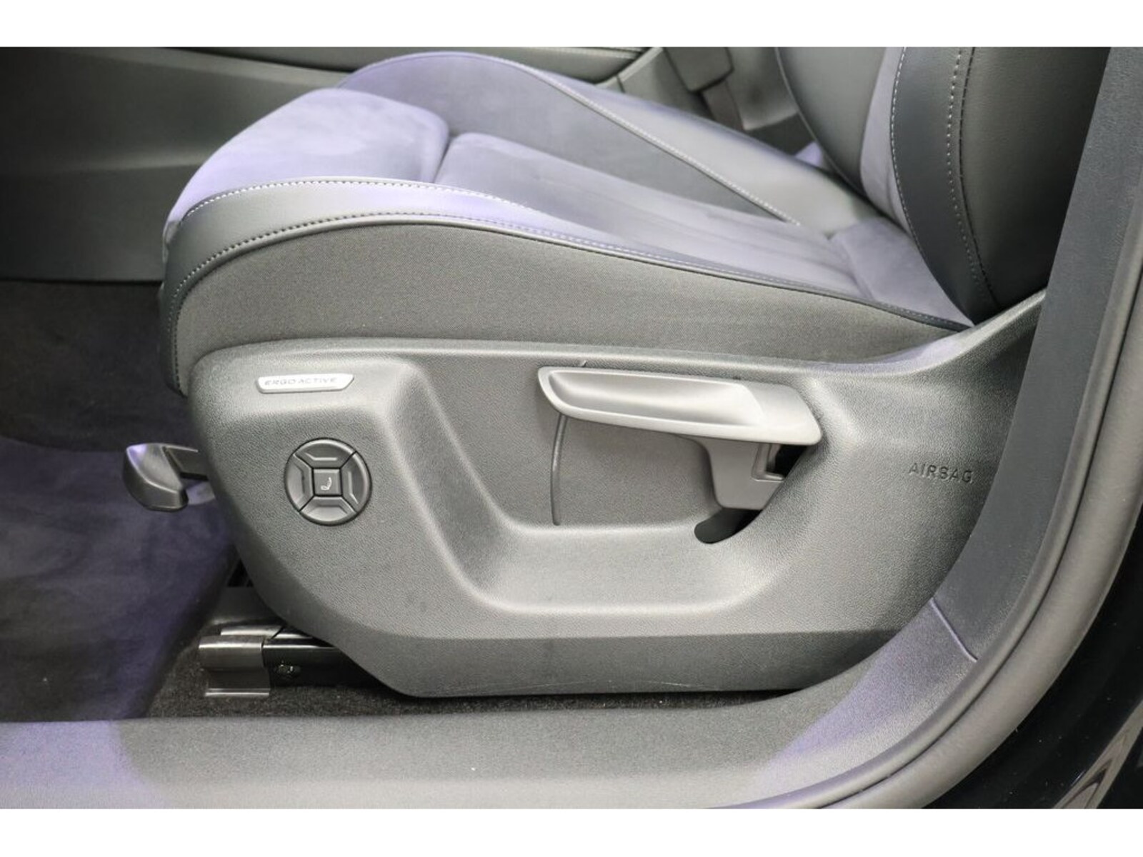 Volkswagen Tiguan – Bild 22