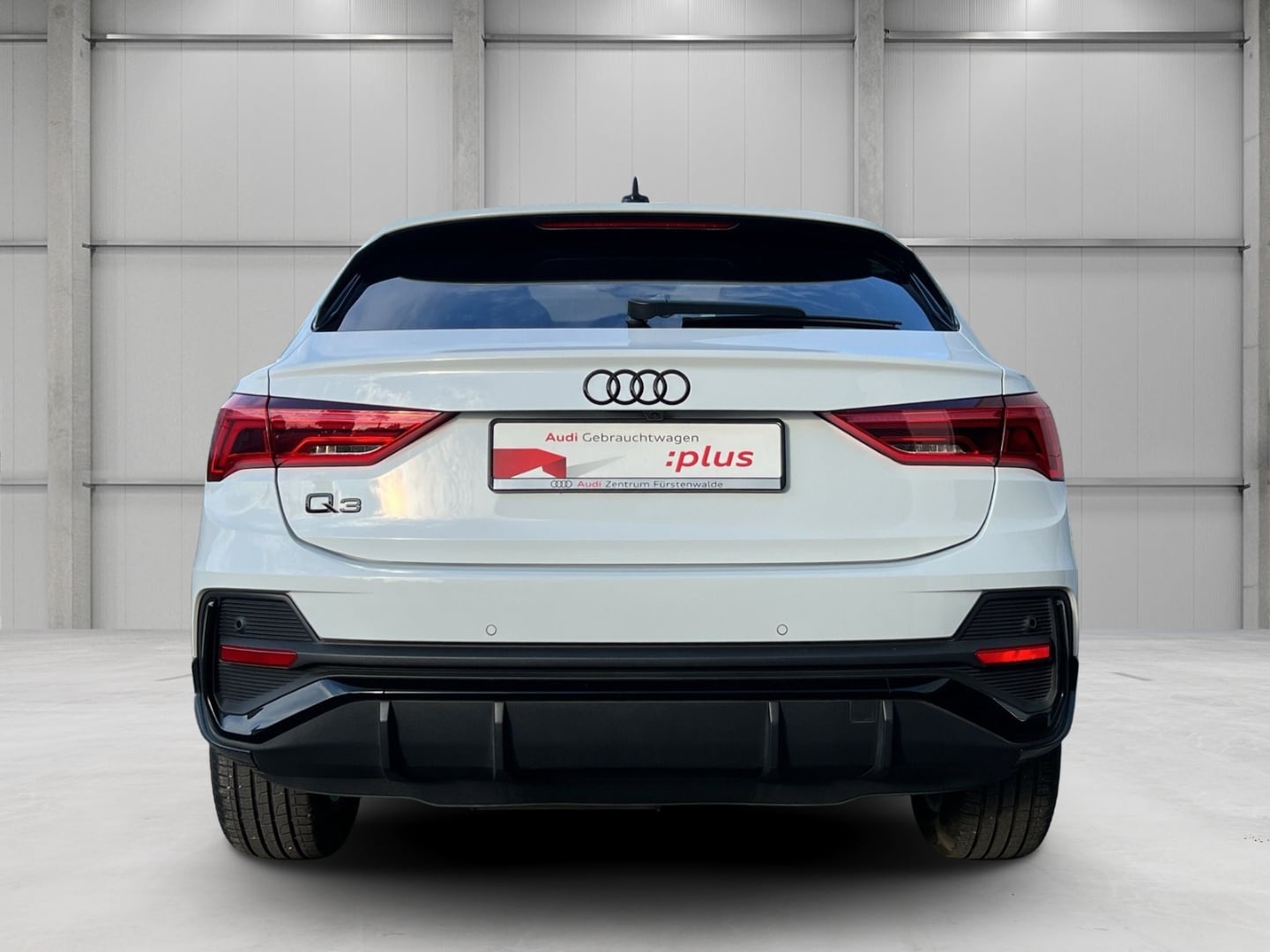 Bild über Audi Q3 Sportback S line 35 TDI S tronic - für weitere Informationen kontaktieren Sie den Audi Partner