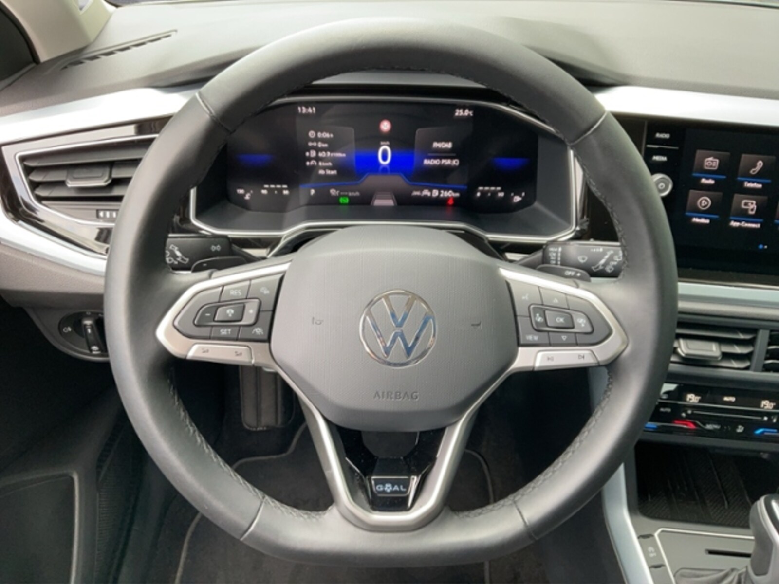 Volkswagen Polo – Bild 7