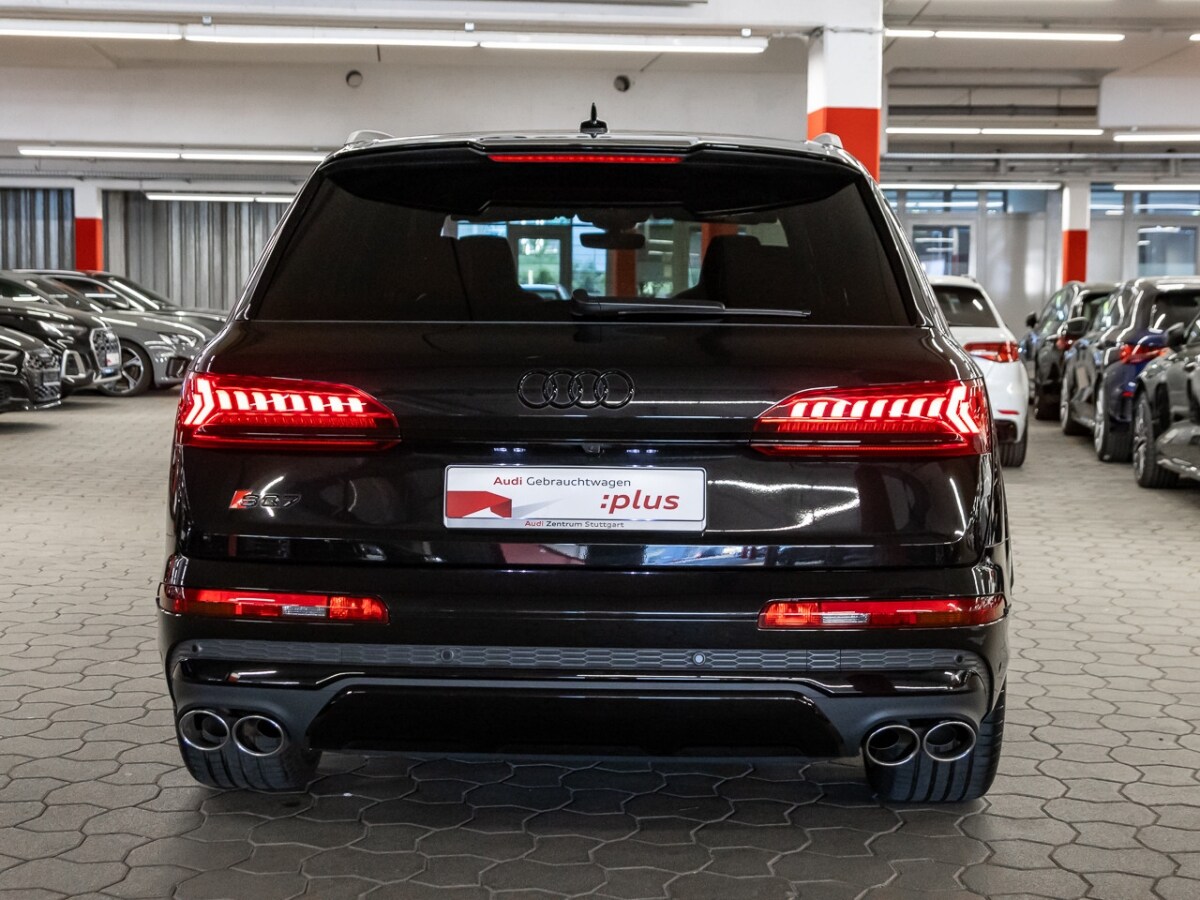Image about Audi SQ7 TFSI quattro tiptronic