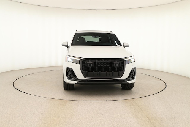 2026 Audi Q7 Premium - Photo 11