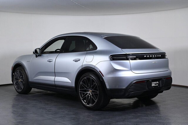 2025 Porsche Macan Electric