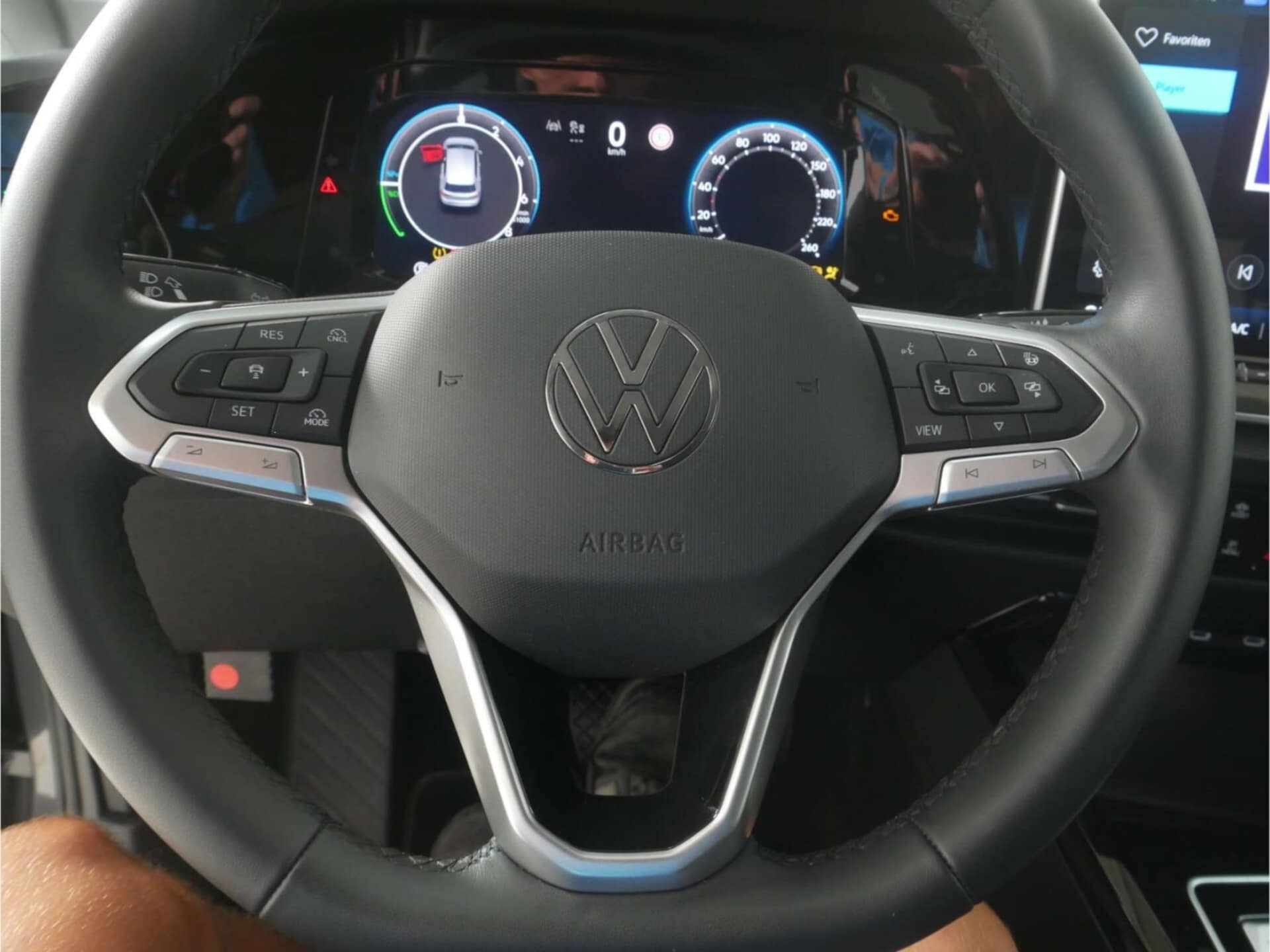 Volkswagen Golf Style