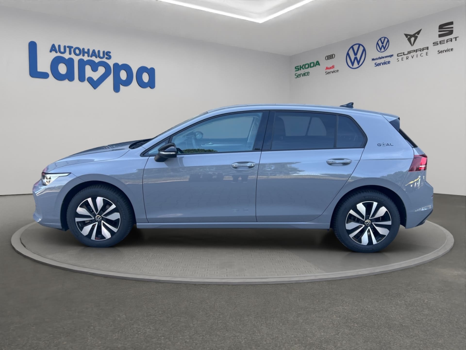 Volkswagen Golf Life