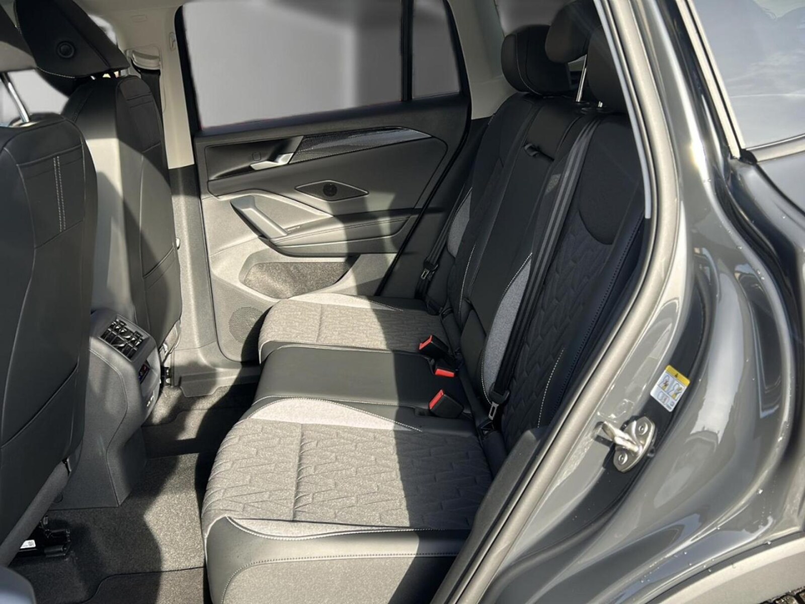 Volkswagen Tiguan – Bild 16