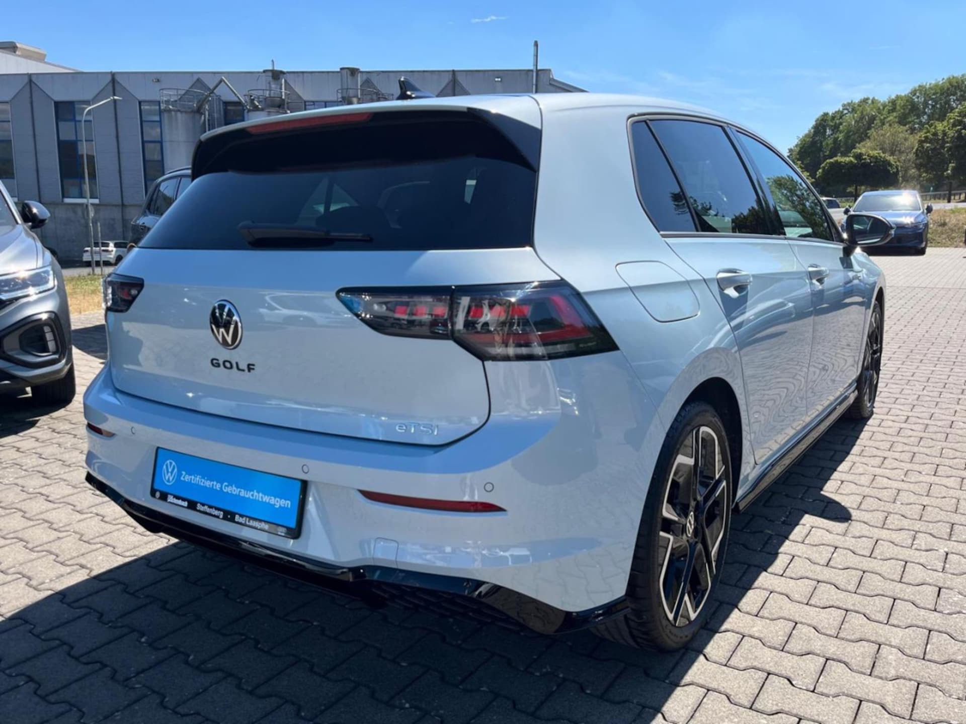 Volkswagen Golf R-Line