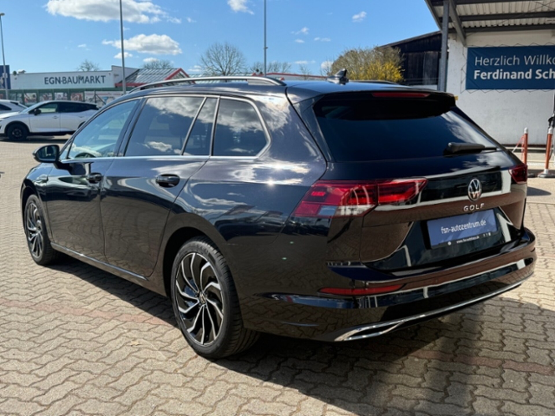 Volkswagen Golf Variant Style
