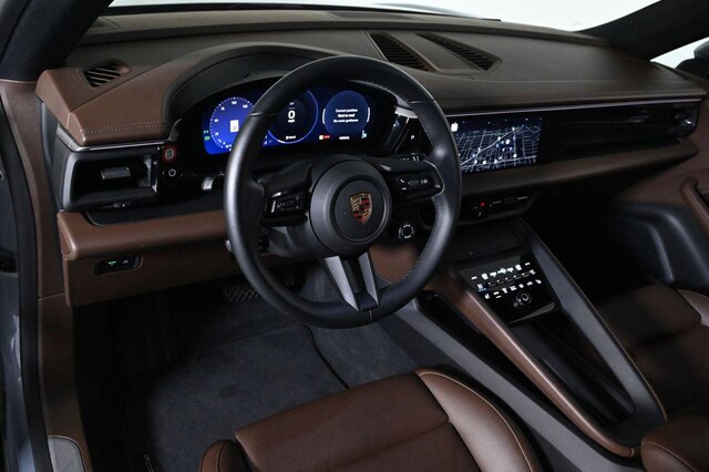 2025 Porsche Macan Electric