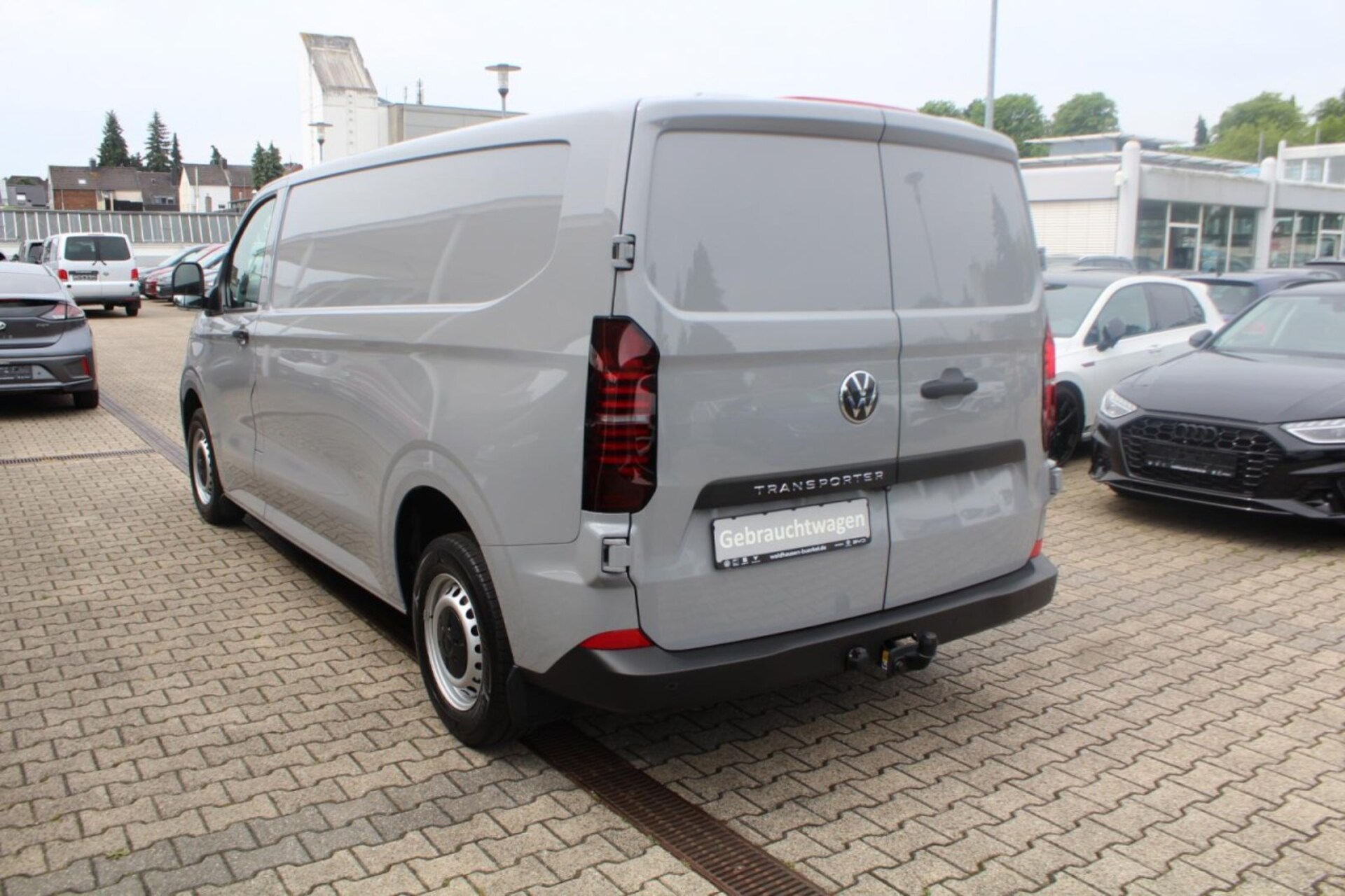 Volkswagen Transporter Kasten langer Radstand