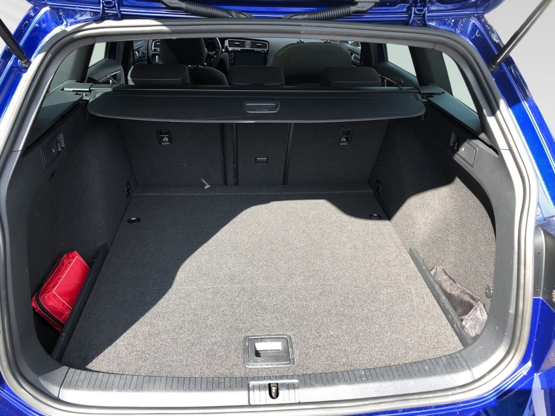Volkswagen Golf Variant R