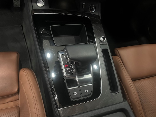 Audi Q5 40 TDI quattro Premium 150 204 kW hp S tronic 10