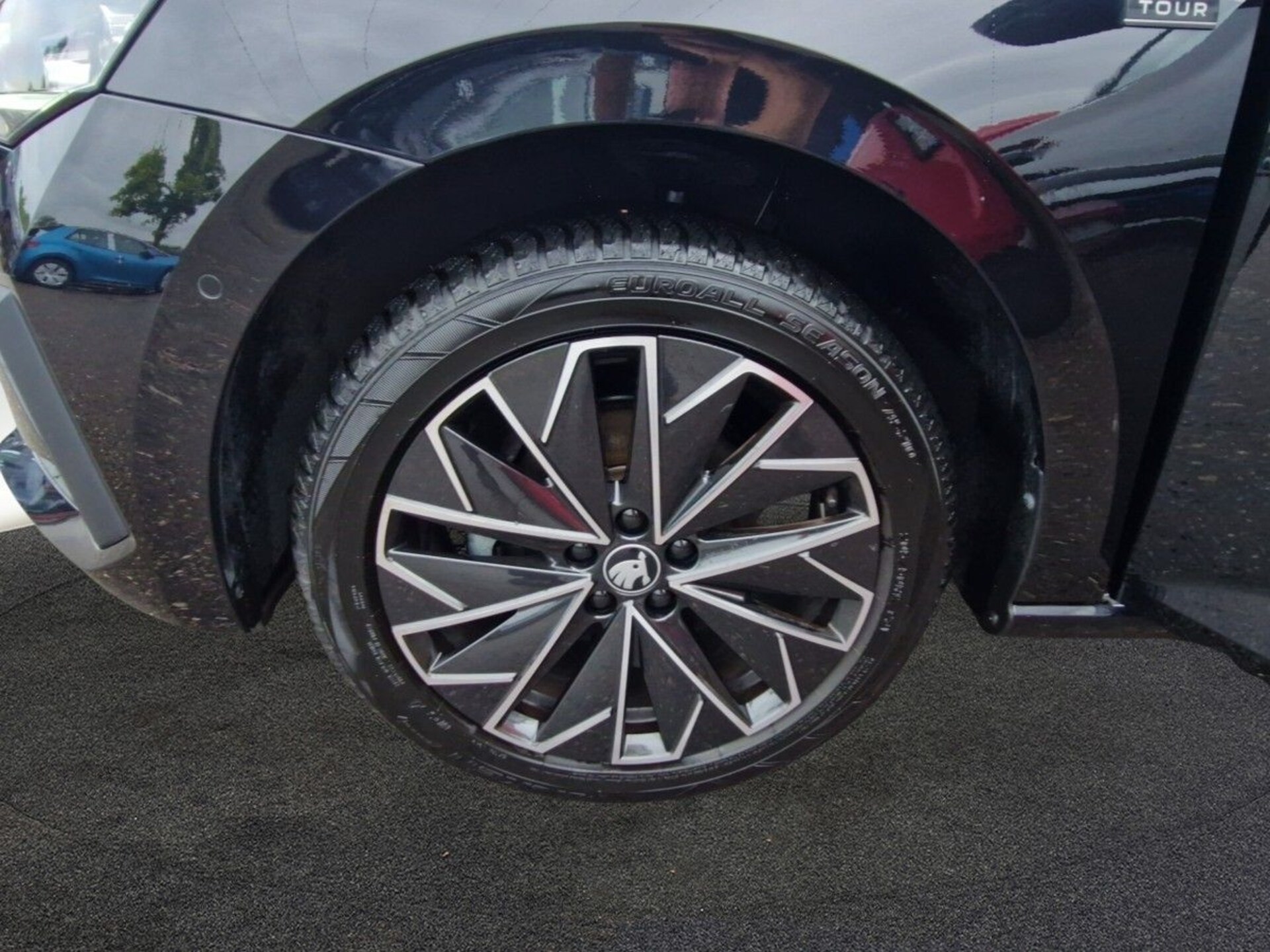 Skoda Scala Tour