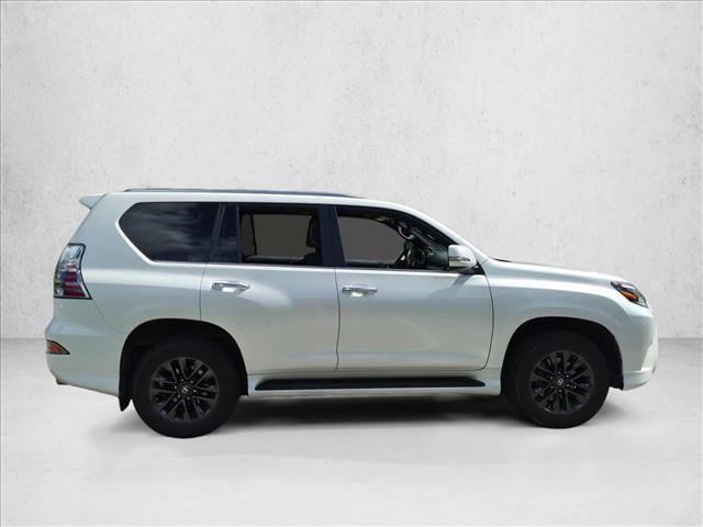 2023 Lexus GX 460