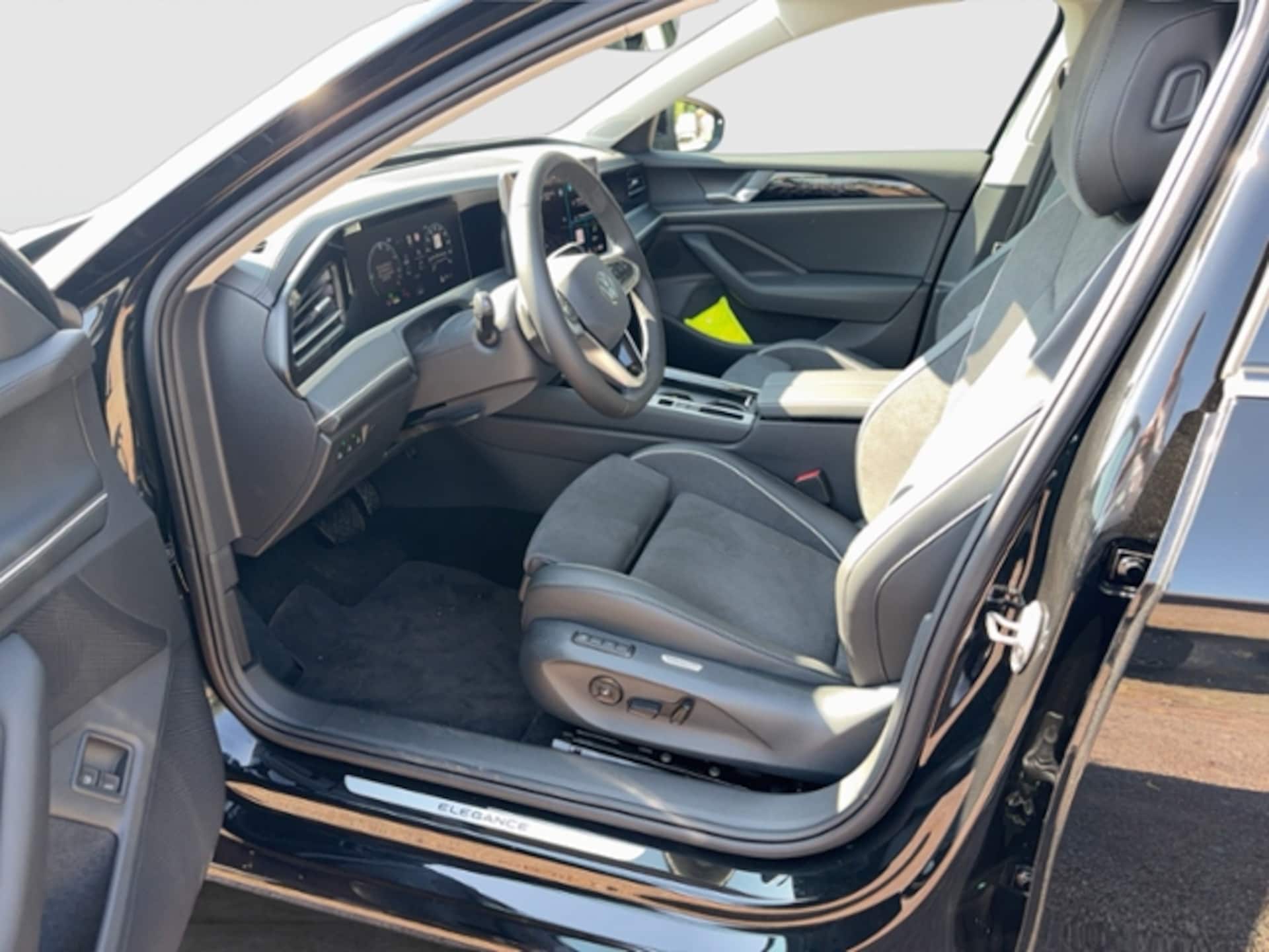 Volkswagen Passat Elegance
