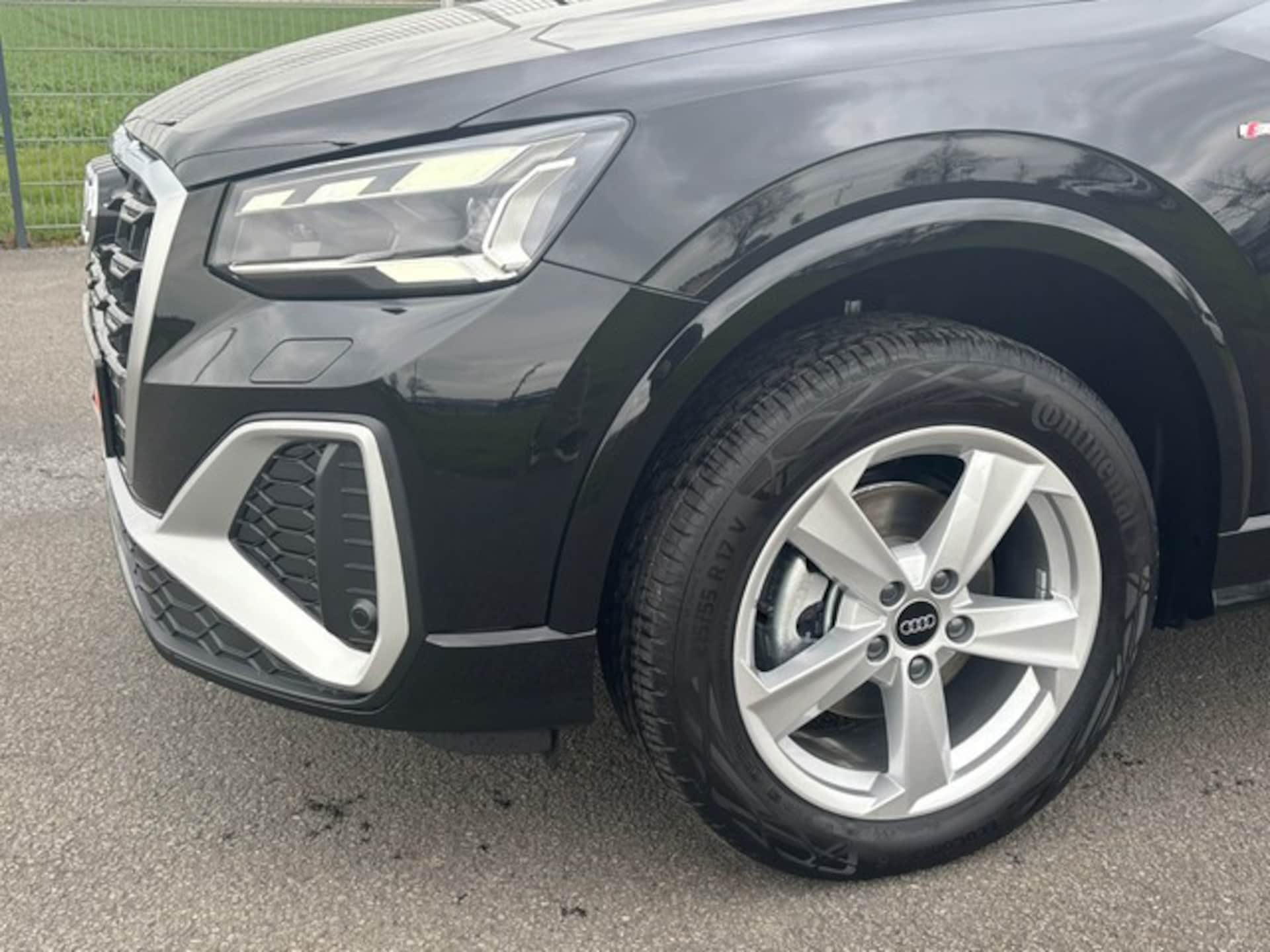 Audi Q2 S line