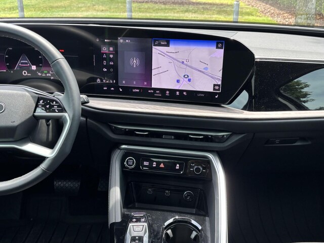 2025 Audi Q5 Premium - Photo 29