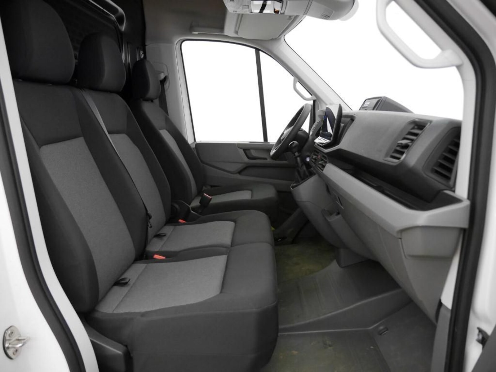 Volkswagen Crafter Kasten langer Radstand – Bild 3