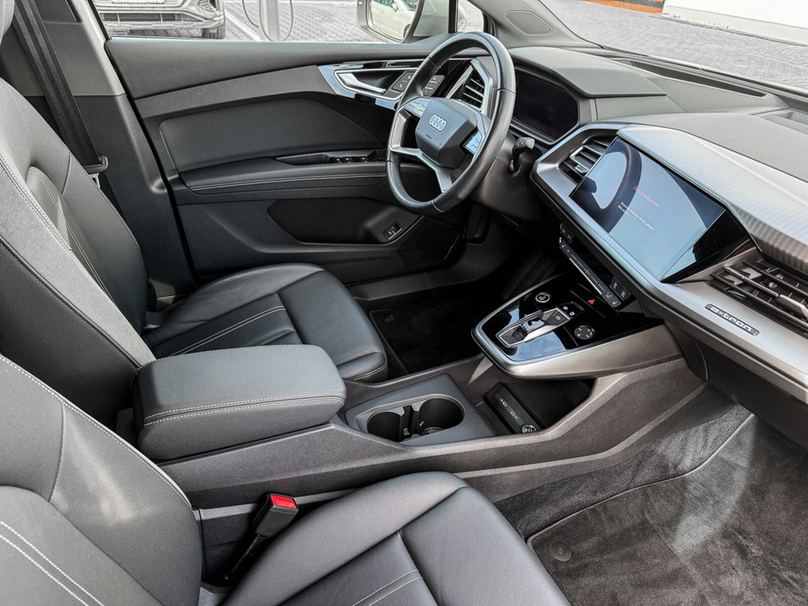 Audi Q4 Sportback e-tron – Bild 7