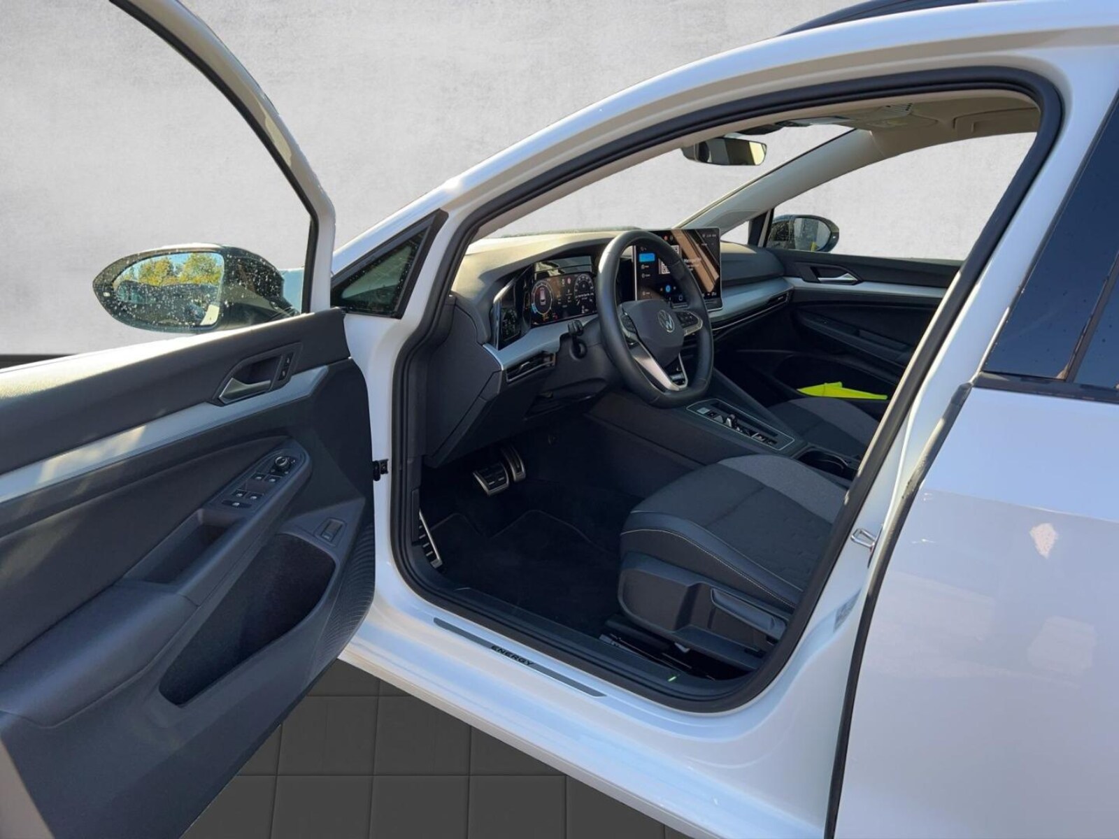 Volkswagen Golf Variant – Bild 17
