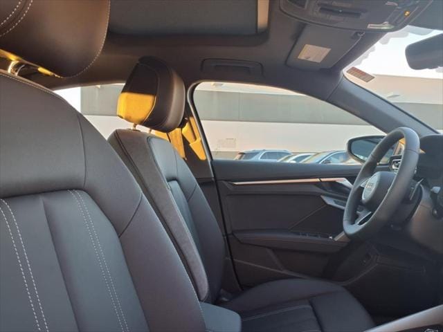 2025 Audi A3 Premium - Photo 9