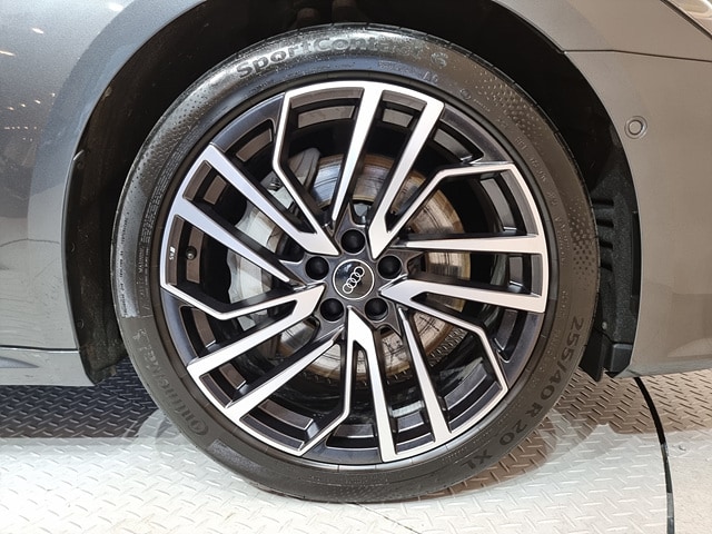 Audi A7 55 TFSI quattro Premium 250 340 kW hp S tronic 6