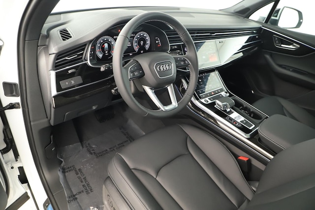 2026 Audi Q7 Premium - Photo 15
