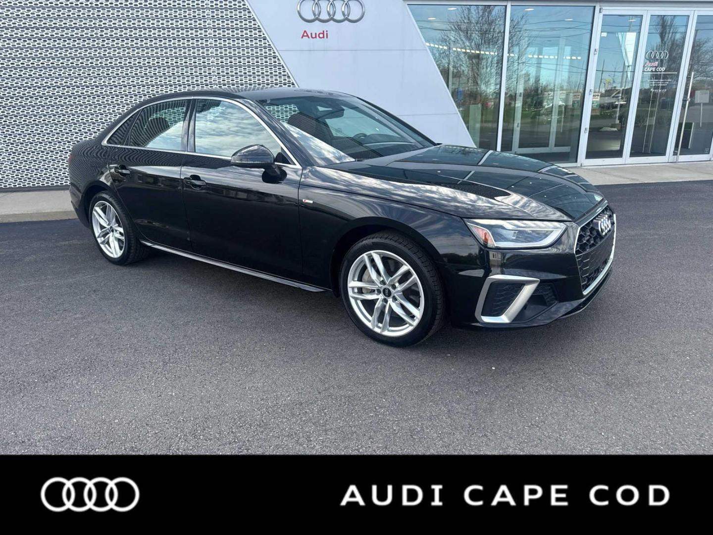 2021 Audi A4 45 quattro S tronic Premium Plus's photo