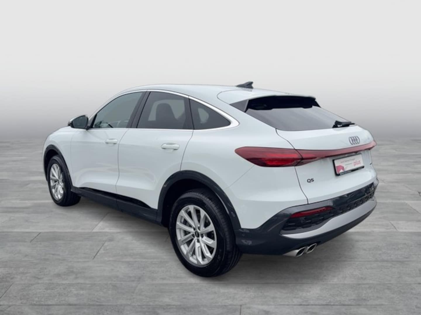 Bild über Audi Q5 Sportback TDI quattro 150 kW S tronic - für weitere Informationen kontaktieren Sie den Audi Partner