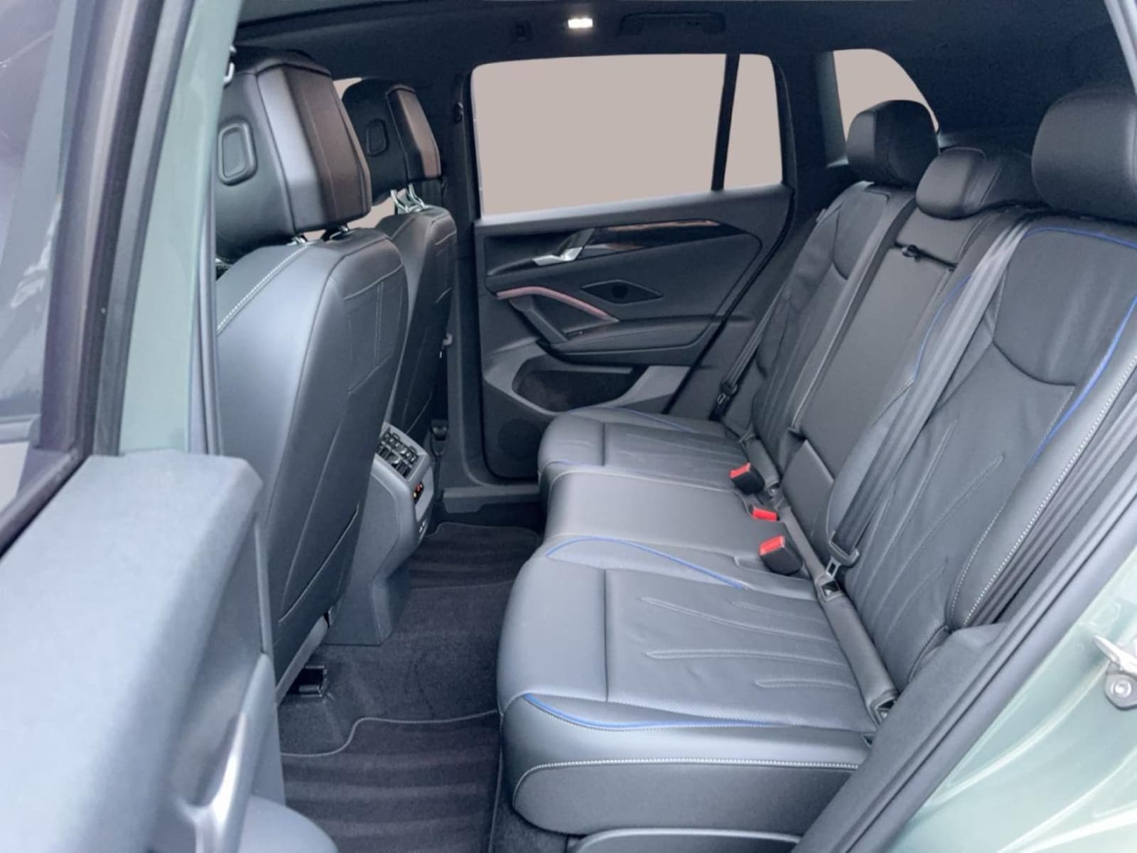 Volkswagen Tiguan – Bild 13